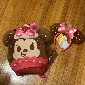 DISNEY MUNCHLINGS BAKED TREATS MINNIE MOUSE STRAWBERRY CUPCAKE BACKPACK & EARS